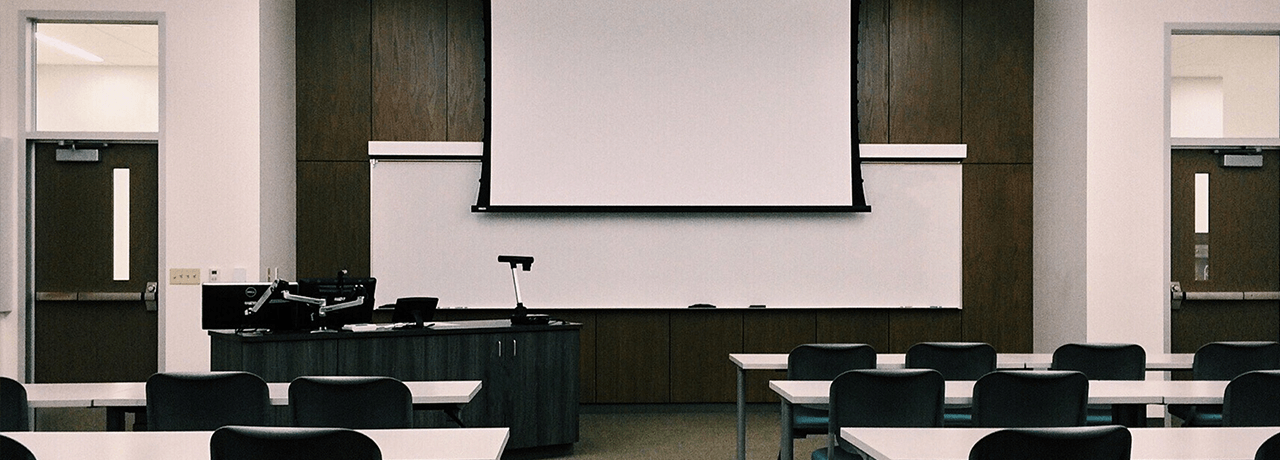 Les écoles deviennent connectées et entrent dans l’ère du numérique !