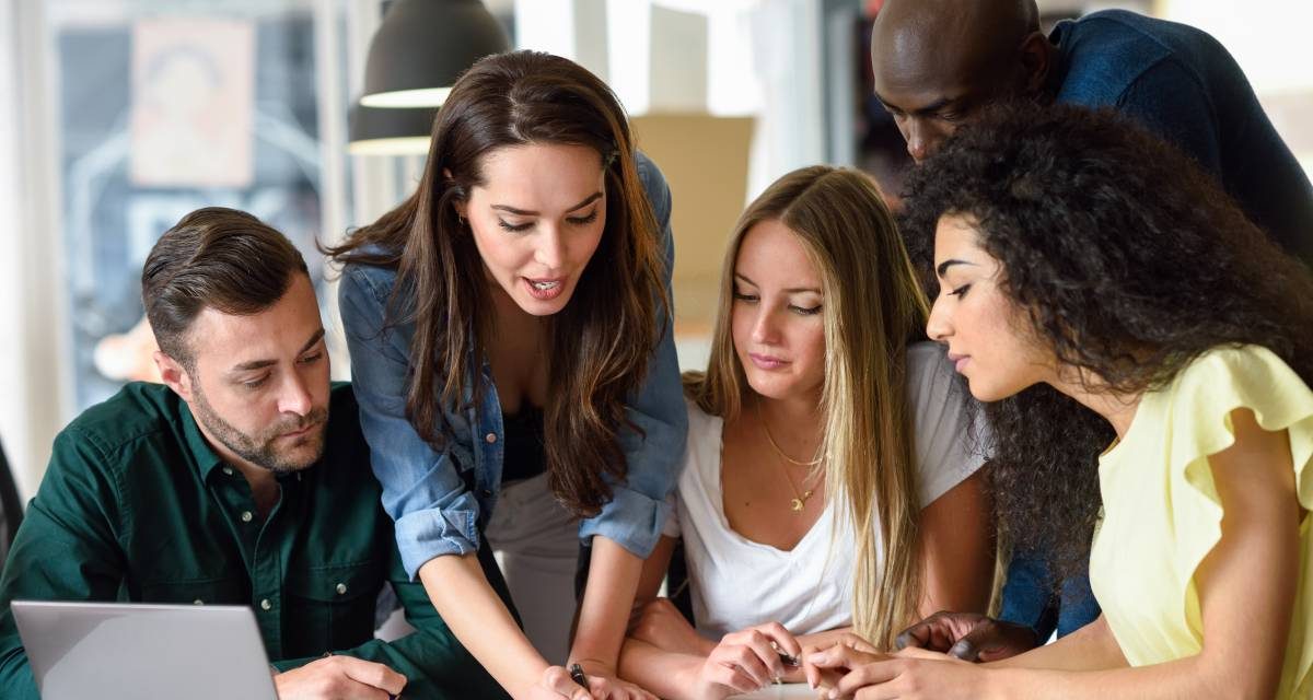 Social learning : l’apprentissage collaboratif pour plus de productivité
