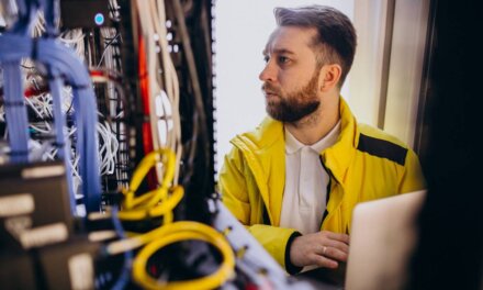 Quand et Comment renouveler un parc informatique en 2023 ? 5 signes qui ne trompent pas